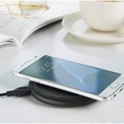 Intenso Wireless Charger B1 Schwarz 5 Intenso Wireless Charger B1 Schwarz -Apple-Geschäft 15ee1ee7 3c2e 4264 aaaf dc2db7ba1c88 600x600