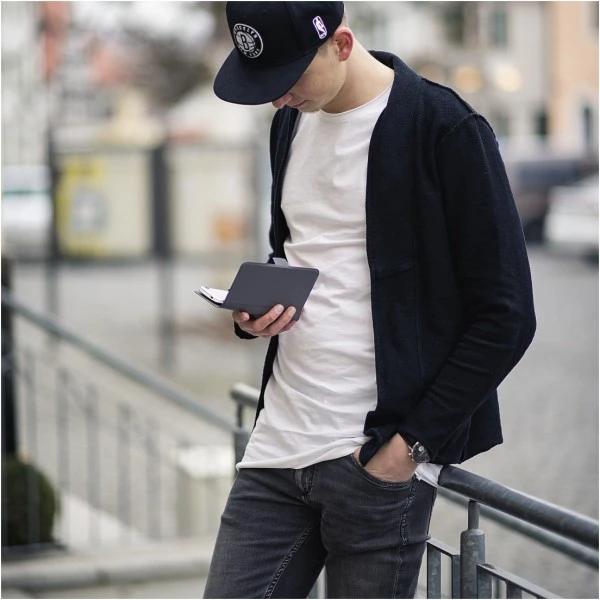 Hama Booklet Smart Move Carbon Gr. XXL Grau 5,2 - 5,8" 2 Hama Booklet Smart Move Carbon Gr. XXL Grau 5,2 - 5,8" – Bild 2