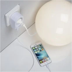 Hama USB-Steckdosenadapter 2,1 A 5 Hama USB-Steckdosenadapter 2,1 A -Apple-Geschäft f58b38dc 7a6d 4917 b939 718357369804 600x600